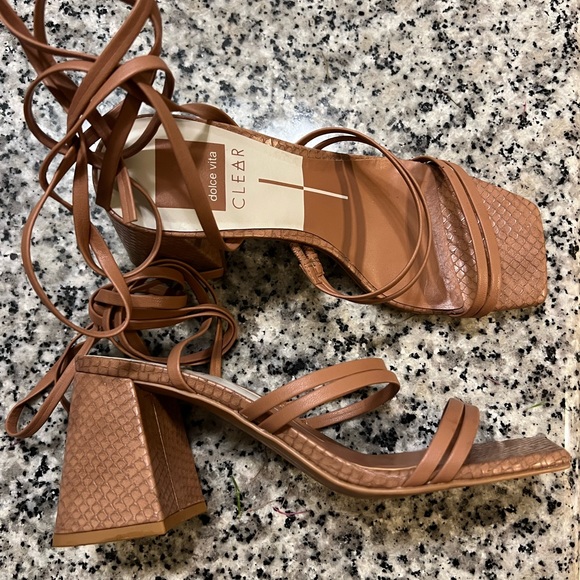 Dolce Vita Sandals; used once, bought wrong size - Picture 8 of 9